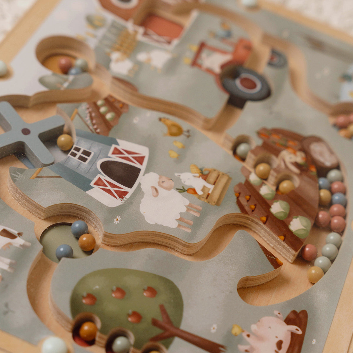Little Dutch Magnetic Labyrinth - Little Farm.