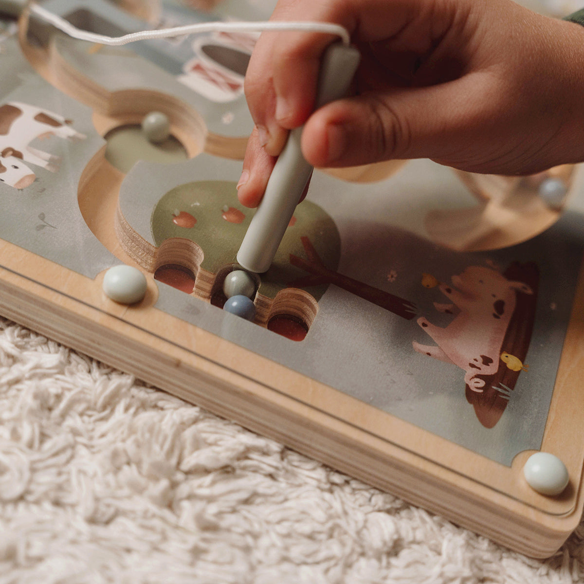 Little Dutch Magnetic Labyrinth - Little Farm.