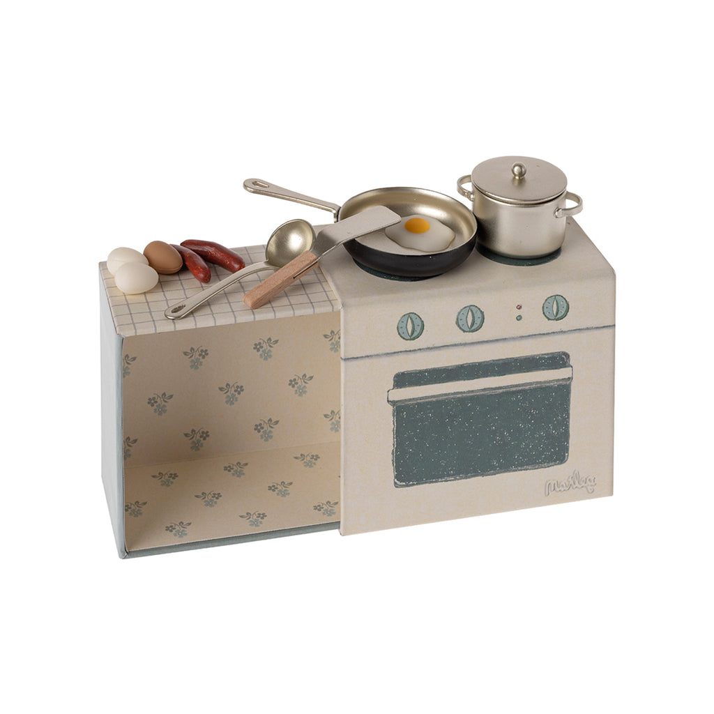 Maileg Cooking Set, Mouse.